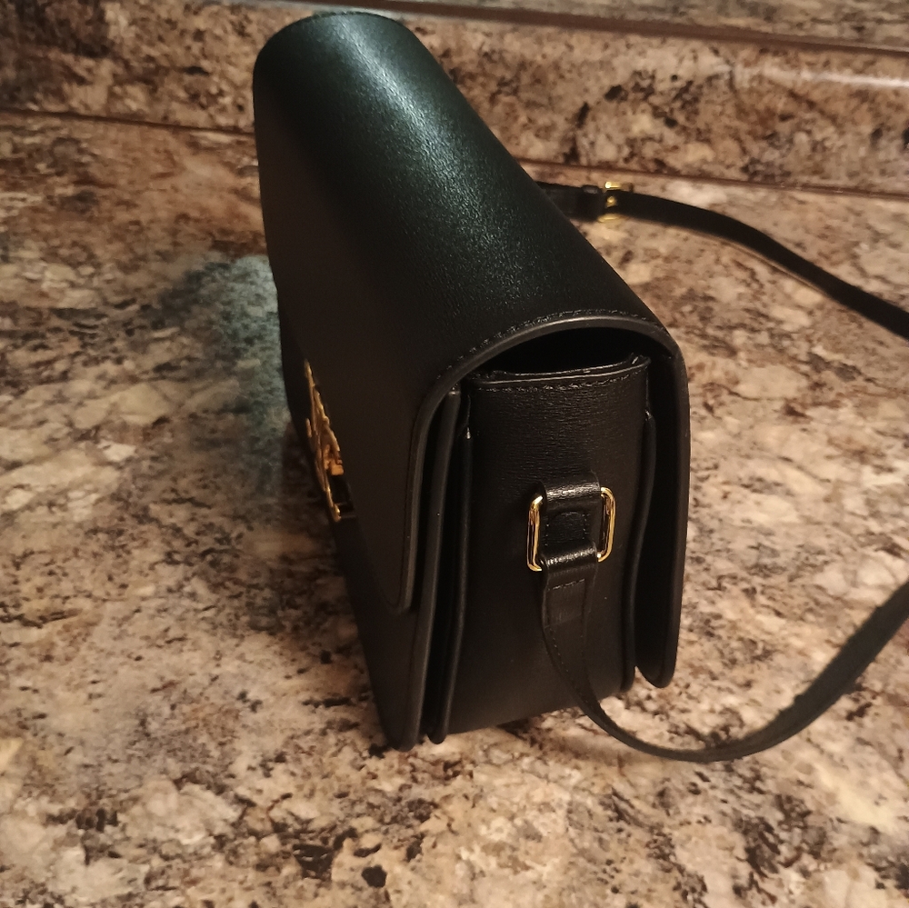 Celine Triomphe Bag in black shiny calfskin. Euc Like New - Picture 12 of 14